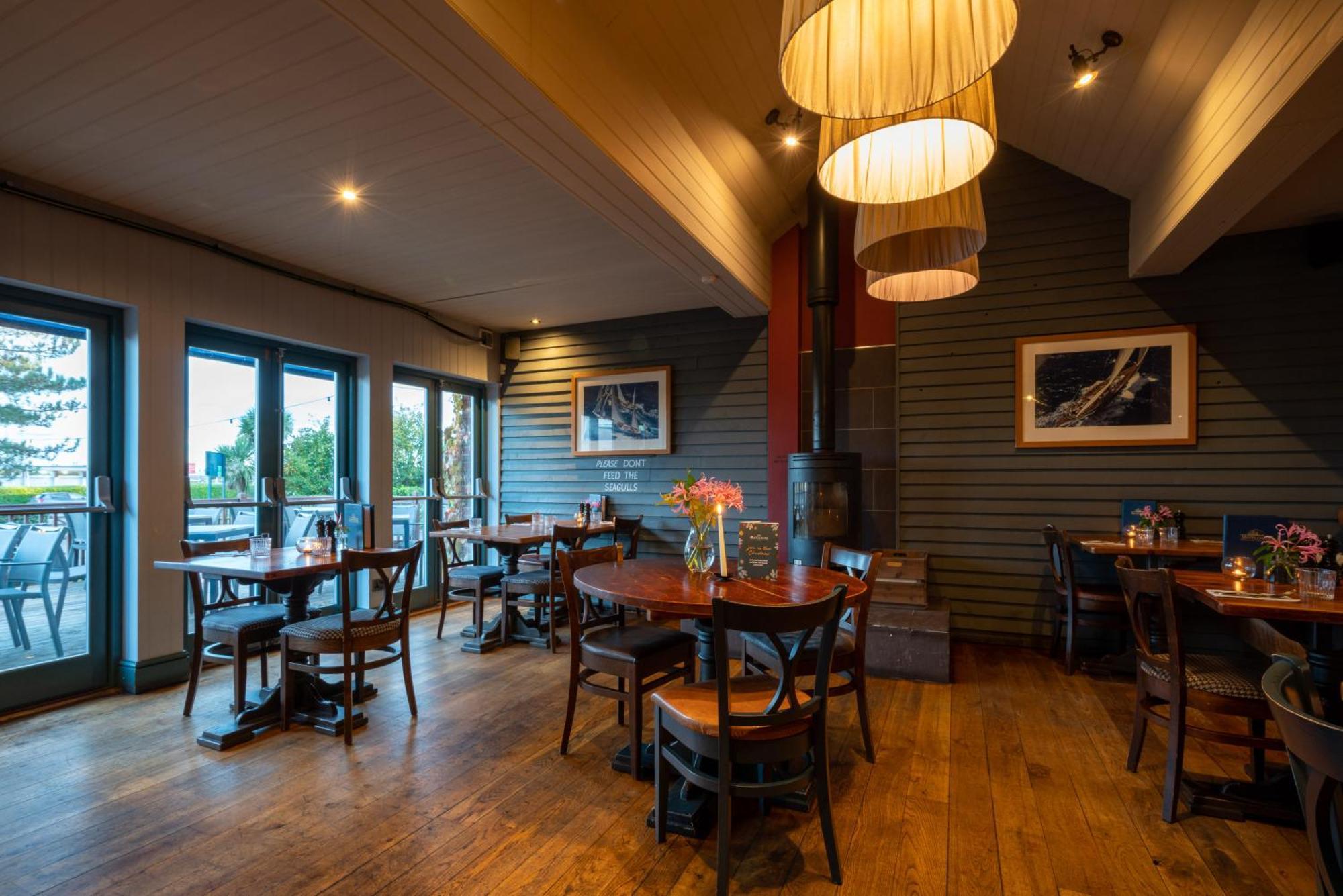The Mayflower Lymington Exterior photo